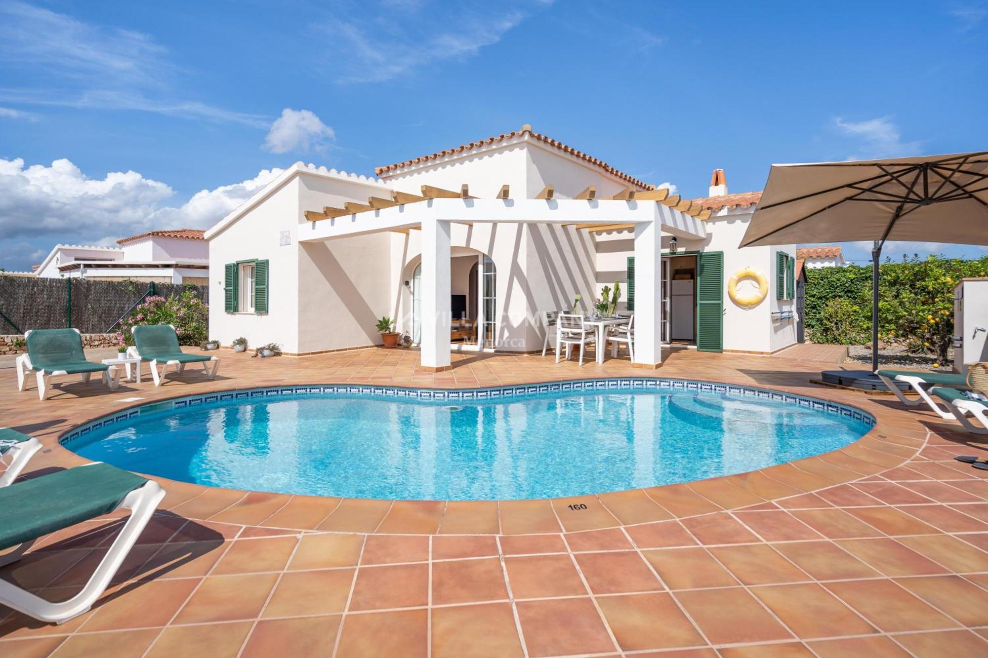 Villa Isabel in Cala En Porter Cala En Porter  Exteriör bild
